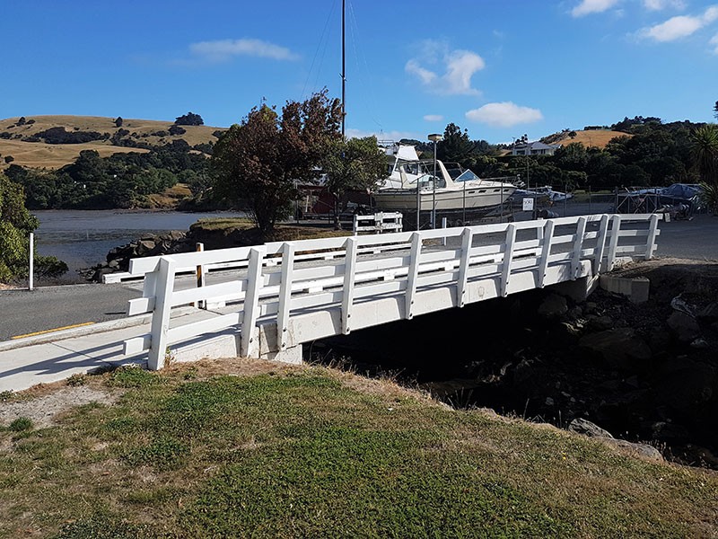 Formfour precast slab bridge in Akaroa